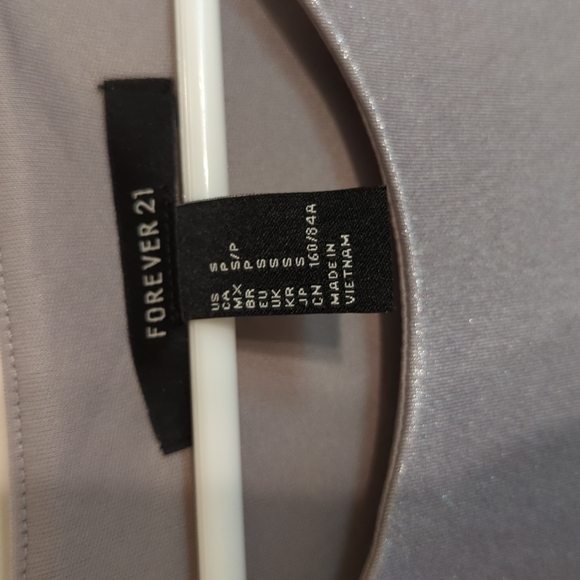 Glitter Silver Cocktail or Wedding Guest Midi Dress - Picture 3 of 4